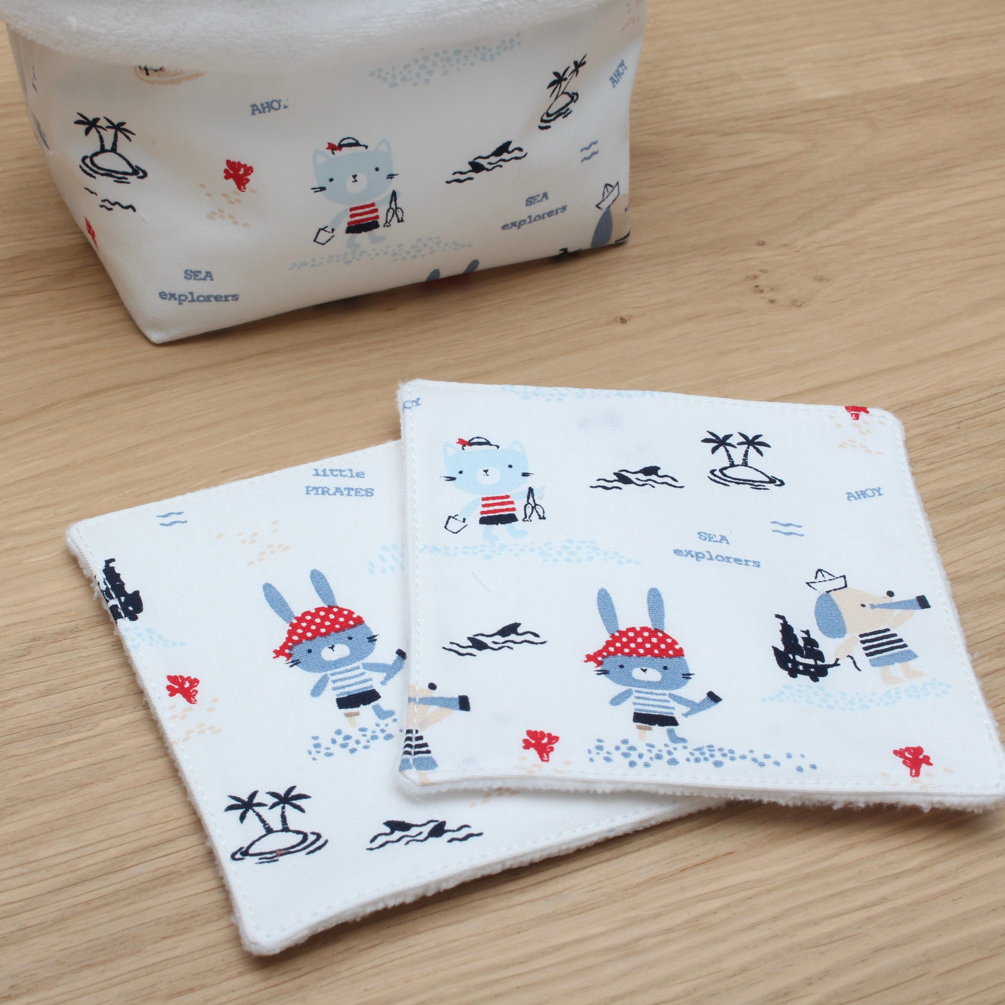 Lot de 10 cotons lavables et panier personnalisé – Thème Petit monde marin