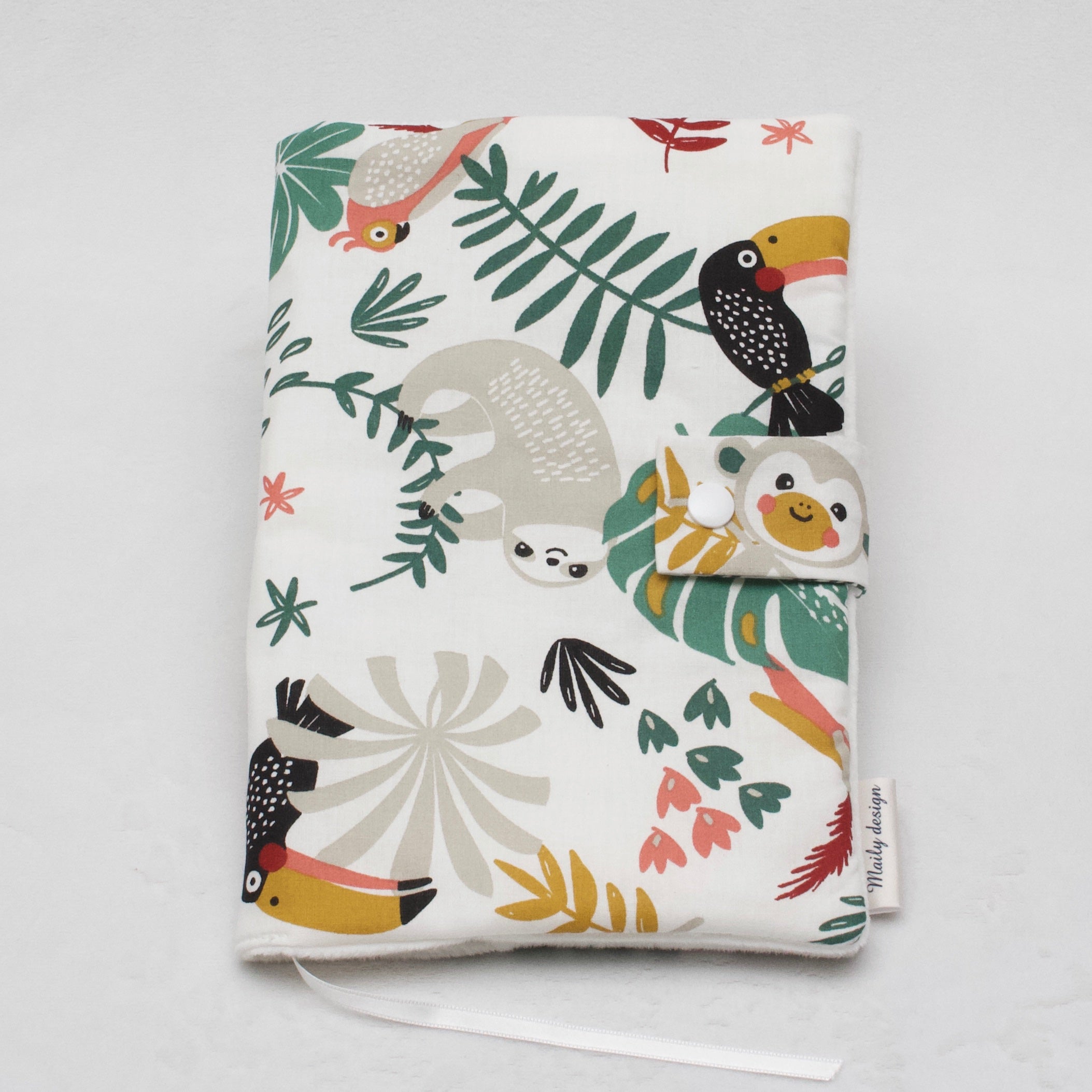 Protège Carnet de Santé en Tissu Doux, Fait Main et Personnalisable