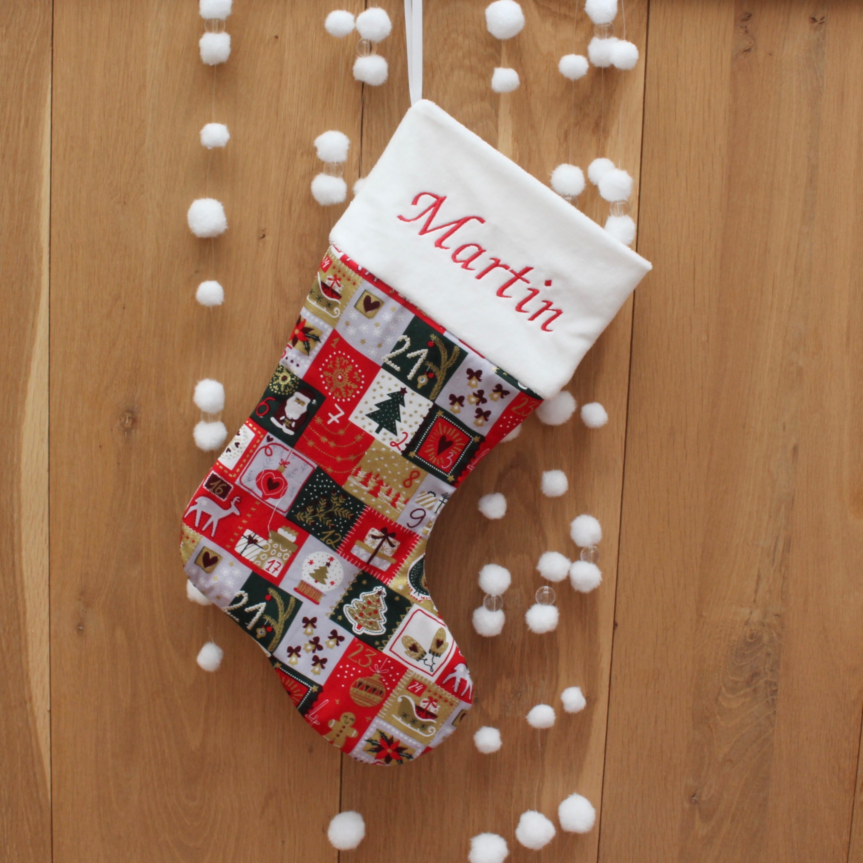 Botte de Noël "Personnalisée" avec une broderie - 30x18cm