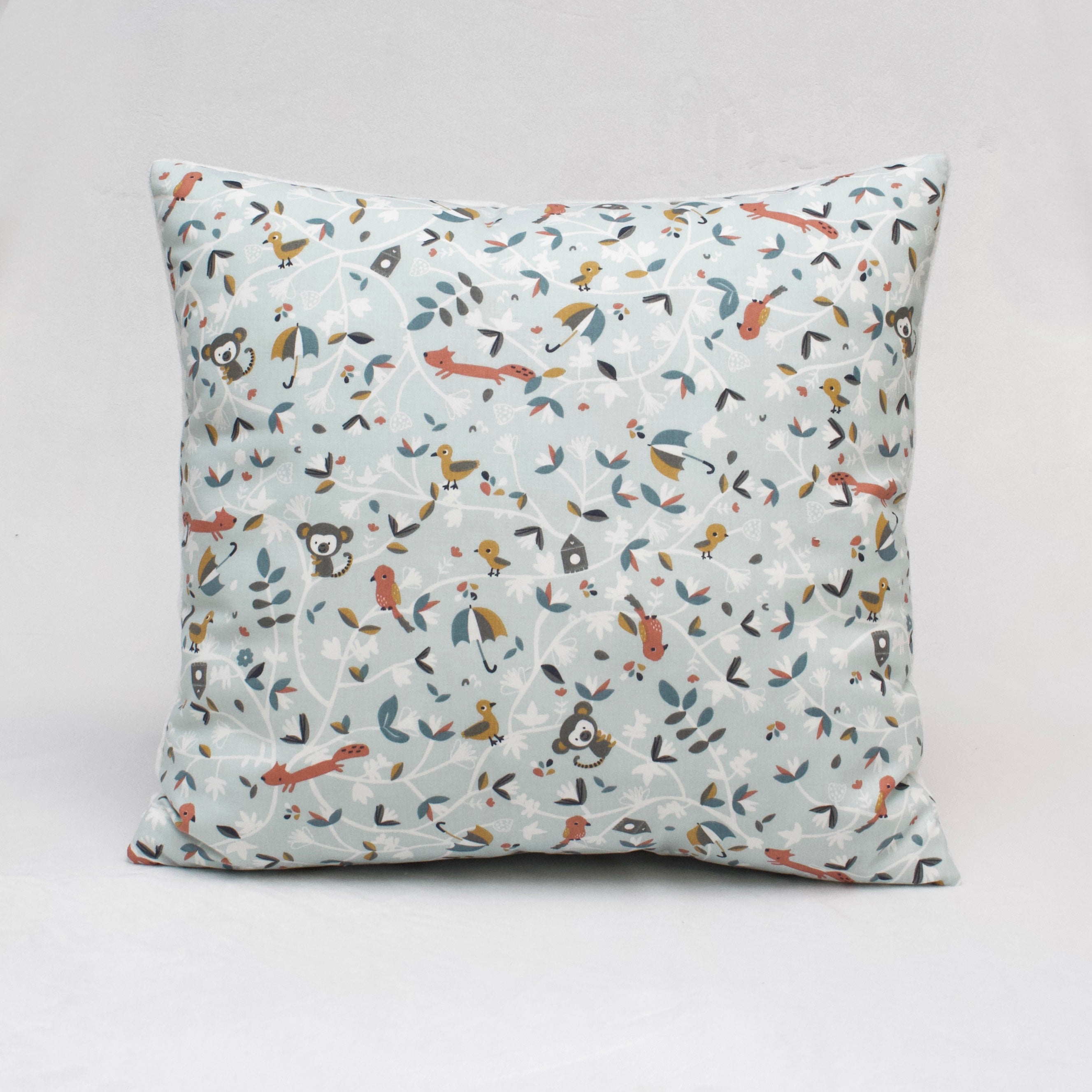 COUSSIN DECO POUR CHAMBRE D'ENFANT - MOTIF AU CHOIX