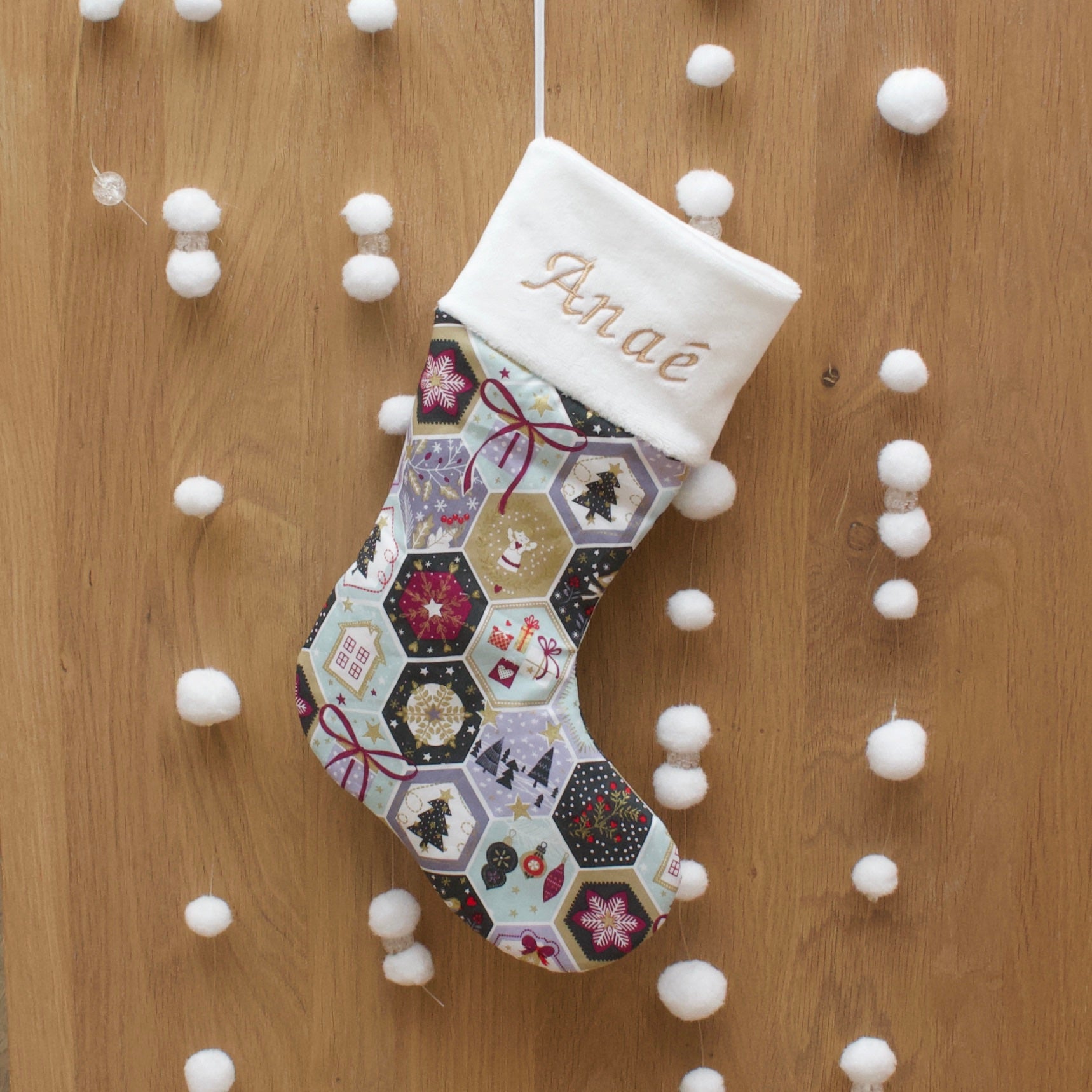 Botte de Noël "Personnalisée" avec une broderie - 30x18cm