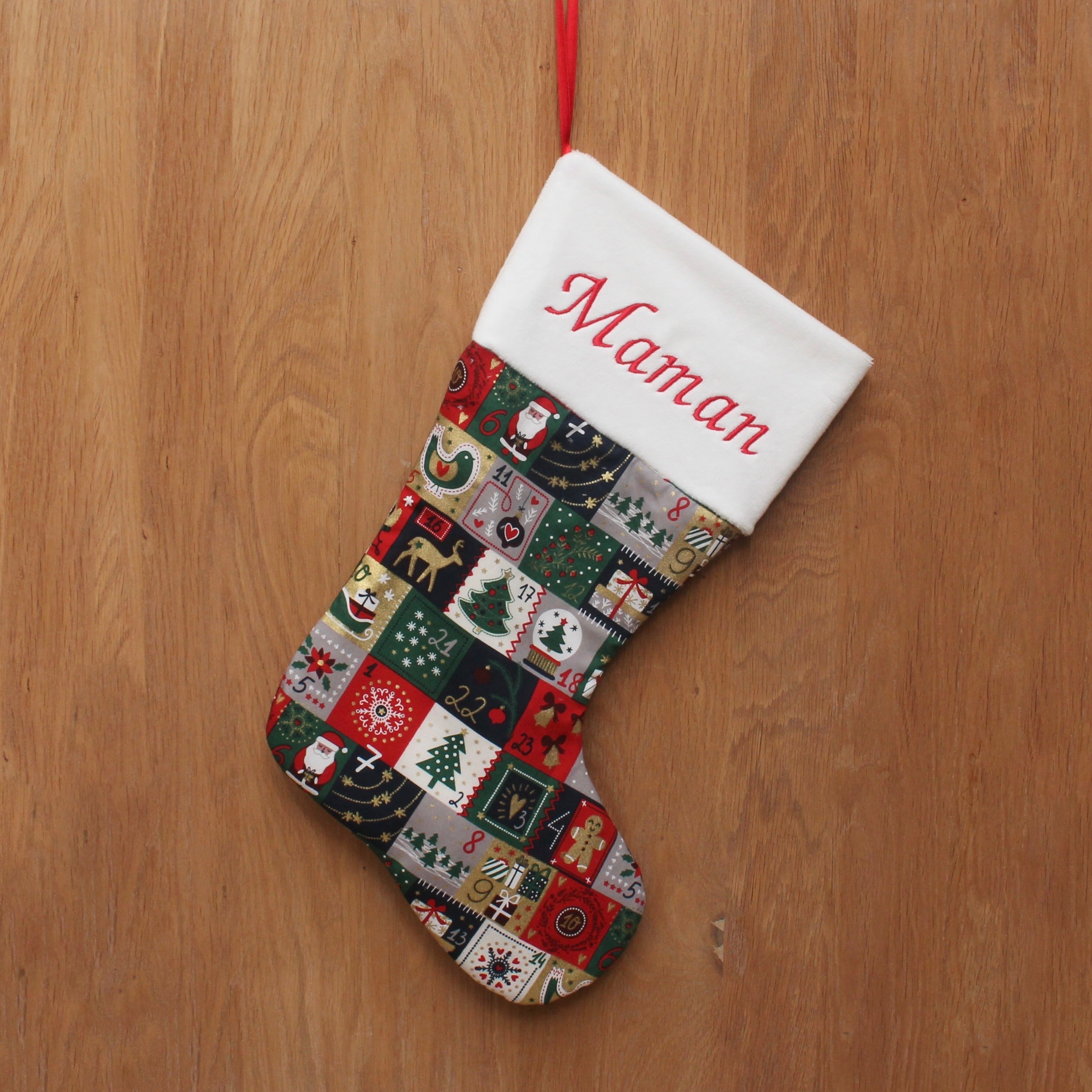 Grande botte de Noël "Personnalisée" avec une broderie - 24x40cm