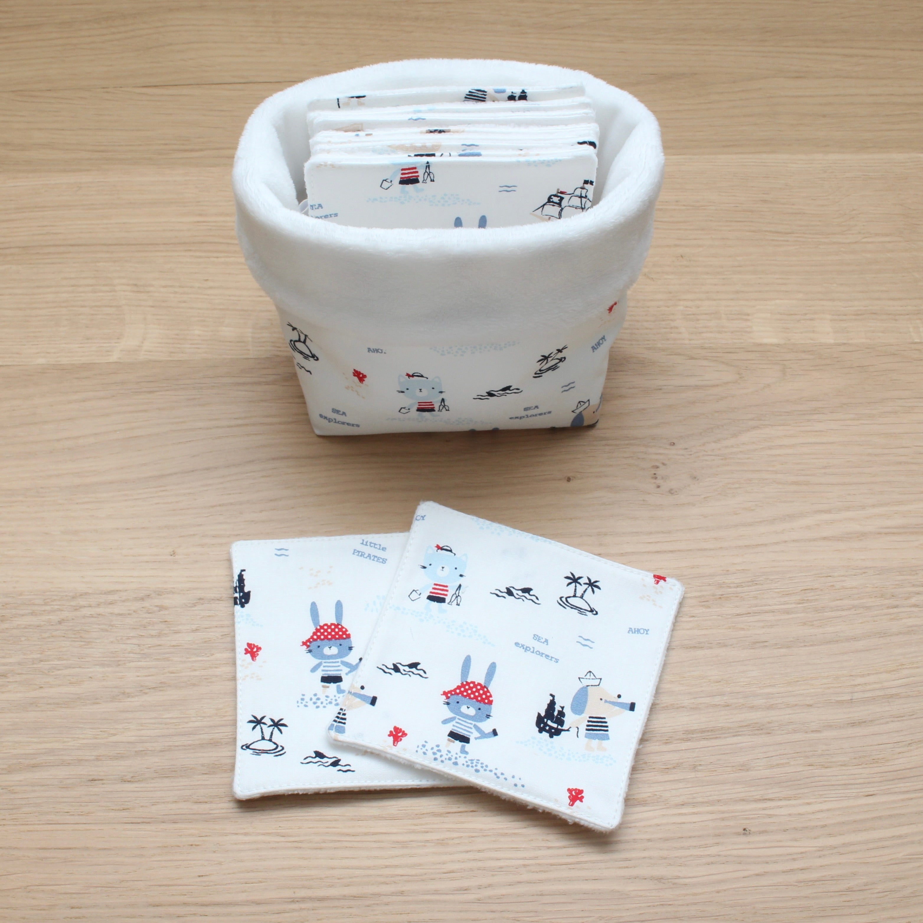 Lot de 10 cotons lavables et panier personnalisé – Thème Petit monde marin