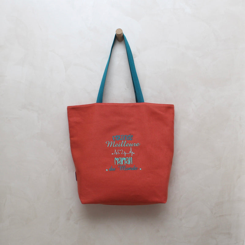 Cabas personnalisée avec une broderie