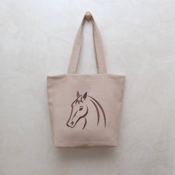 Cabas personnalisée avec une broderie