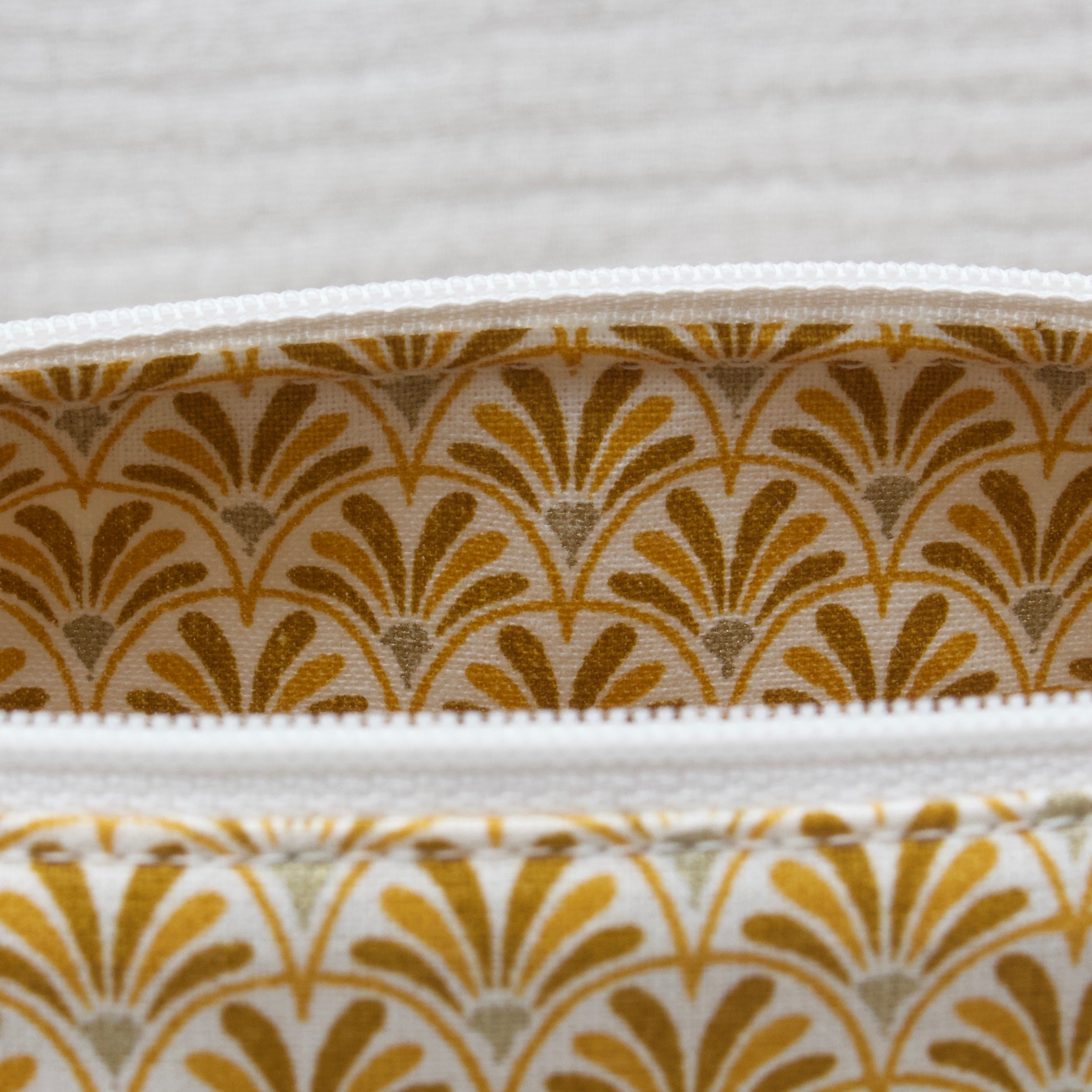 Trousse de rangement "Eventail jaune"